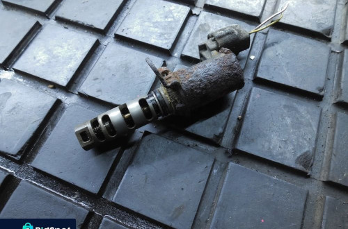 Czujnik faz rozrządu 1.8 VVTI Toyota Verso II