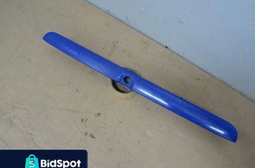 BLENDA LISTWA KLAPY AUDI A3 8L NR26