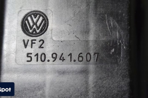 DEKIELEK LAMPY LEWY VW SPORTSVAN 510941607