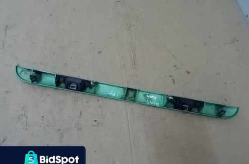 BLENDA LISTWA KLAPY AUDI A4 B5 NR13