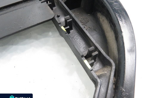 WENTYLATOR CHŁODNICY AUDI A4 B6 2.0 20V 130 - ALT 8E0121205