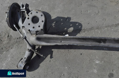 TOYOTA YARIS II hb ZAWIESZENIE BELKA TYŁ