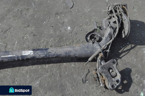 FIAT 500L ZAWIESZENIE BELKA TYŁ TYLNE