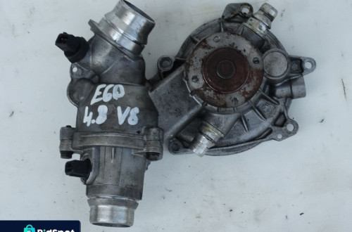 POMPA WODY TERMOSTAT OBUDOWA 4.4 4.8 V8 N62 BMW E60 E61 E63 E64 F-VAT