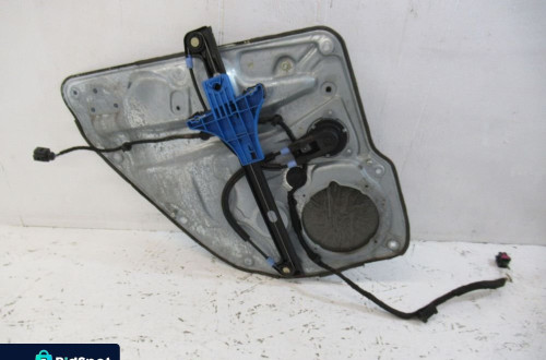 MECHANIZM SZYBY PRAWY TYŁ VOLKSWAGEN GOLF 4