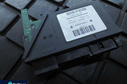 CAYENNE TOUAREG 7L MODUŁ SZYBY PRAWY TYŁ TYLNY 3D0959794F