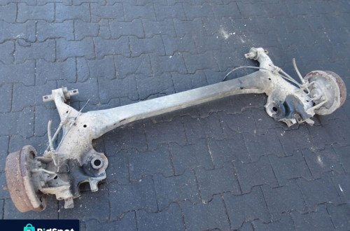 BELKA ZAWIESZENIA TYŁ MITSUBISHI COLT