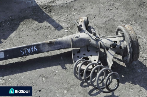 TOYOTA YARIS II HB ZAWIESZENIE BELKA TYŁ