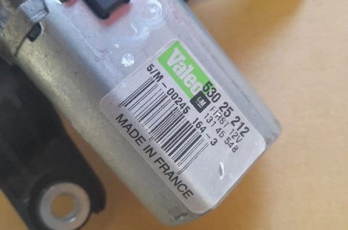 SILNICZEK WYCIERACZKI TYŁ OPEL ZAFIRA B nr 53025212