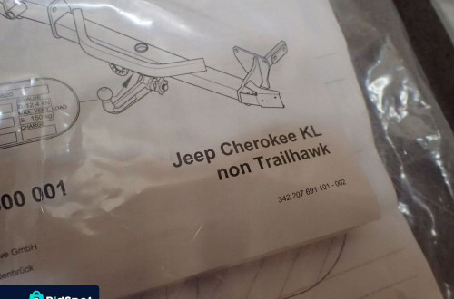 HAK HOLOWNICZY JEEP CHEROKEE KL
