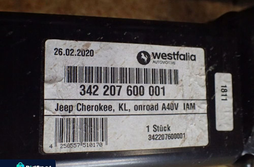 HAK HOLOWNICZY JEEP CHEROKEE KL