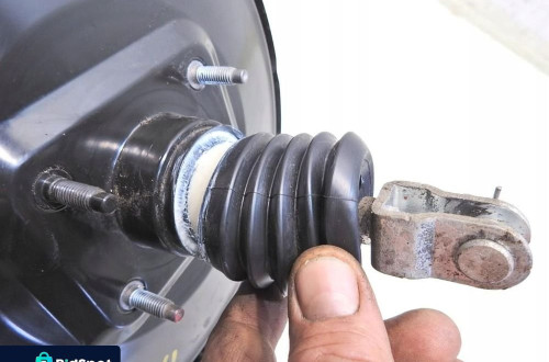 POMPA SERWO HYUNDAI i40 1.7 CRDI 58500-3Z100