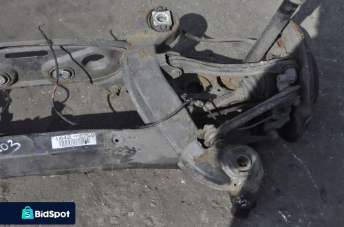 MERCEDES W203 ZAWIESZENIE BELKA TYŁ SEDAN