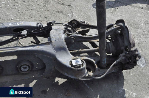 MERCEDES W203 ZAWIESZENIE BELKA TYŁ SEDAN