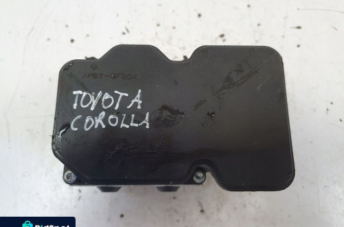 Toyota Corolla E21 POMPA ABS hamulcowa 89541-12E30 113040-41340