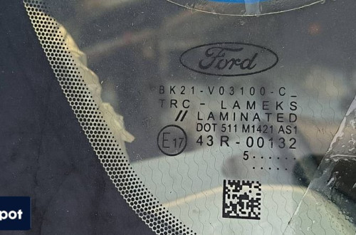 SZYBA PRZÓD FORD TRANSIT CUSTOM L1H1