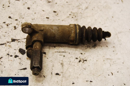 WYSPRZĘGLIK POMPKA SPRZĘGŁA 4A0721261 AUDI 80 B4 1.9 TDI A4 B5