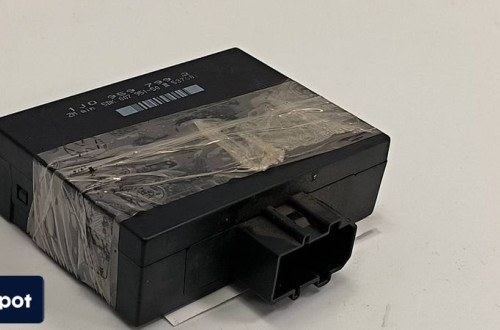 MODUŁ VOLKSWAGEN GOLF IV 1J0959799Q