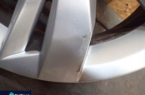 FELGA ALUMINIOWA VW POLO 5X100 15" 5,5J ET40