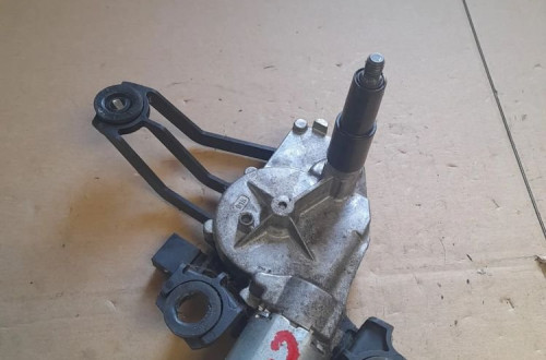 SILNICZEK WYCIERACZKI TYŁ CITROEN C4 I nr 0390201807 / 9646803180