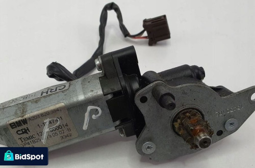 SILNICZEK REGULACJI FOTELA PRAWY MERCEDES W203