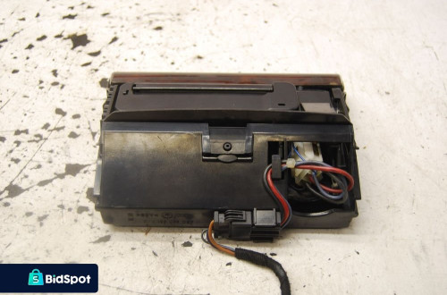 POPIELNICZKA 4B0857951F AUDI A6 C5