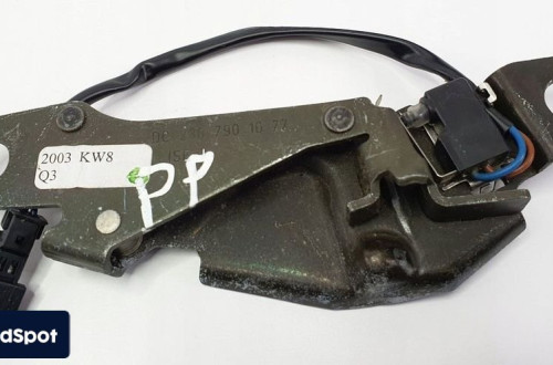 ZAMEK DACHU PRAWY MERCEDES SL R230