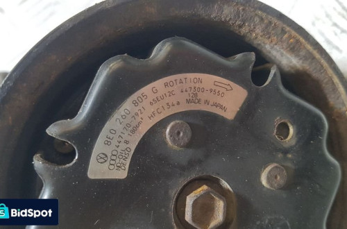 SPRĘŻARKA KLIMATYZACJI AUDI A6-C5 8E0260805G