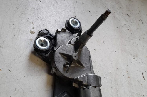 SILNICZEK WYCIERACZKI TYŁ FORD / VOLVO nr 3M51-R17K441-AF / 0390201875