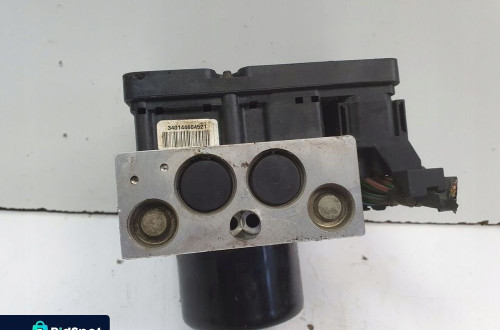 Volvo XC90 I POMPA ABS hamulcowa Sterownik 30643982 P30643979