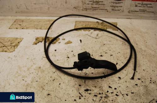 RĄCZKA LINKA UCHWYT OTWIERANIA MASKI 24421819 OPEL VECTRA C SIGNUM