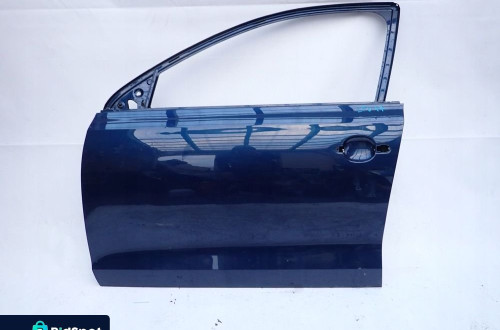 VW JETTA VI 6 10- DRZWI LEWE PRZÓD PRZEDNIE