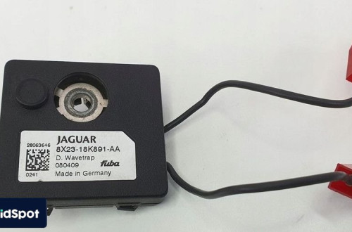 WZMACNIACZ MODUŁ ANTENY JAGUAR XF X250 8X2318K891A