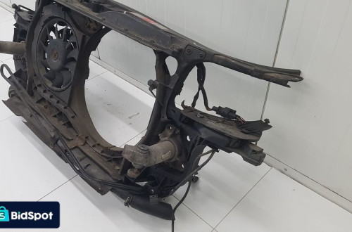 PAS PRZEDNI AUDI A4 B6 8E0807133B