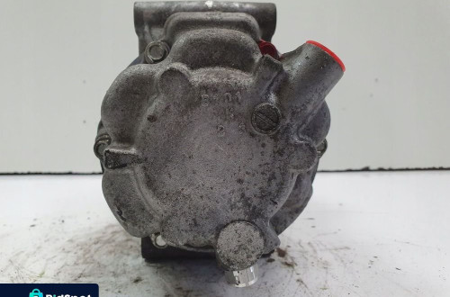 Toyota Corolla E21 SPRĘŻARKA KLIMATYZACJI kompresor 042400-1202