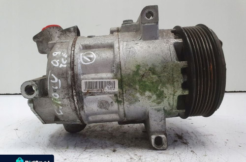 Renault Clio IV 0.9 TCe SPRĘŻARKA KLIMATYZACJI pompa 926000217R