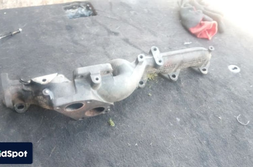 bmw e92 e92 3.5d bi-turbo kolektor wydechowy  7796266