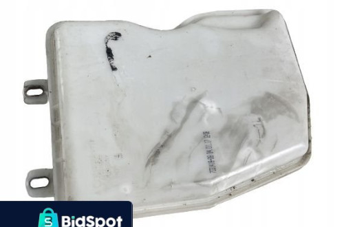 BMW X1 F48 ZBIORNICZEK SPRYSKIWACZY 7331418