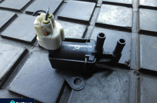 DAIHATSU  CUORE VI ZAWÓR 1.0 PODCIŚNIENIA 89470-97209