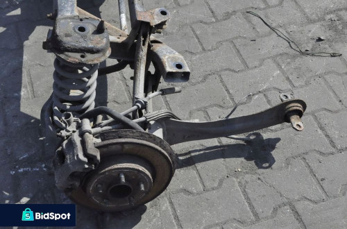 FORD FOCUS MK3 KOMBI ZAWIESZENIE BELKA TYŁ