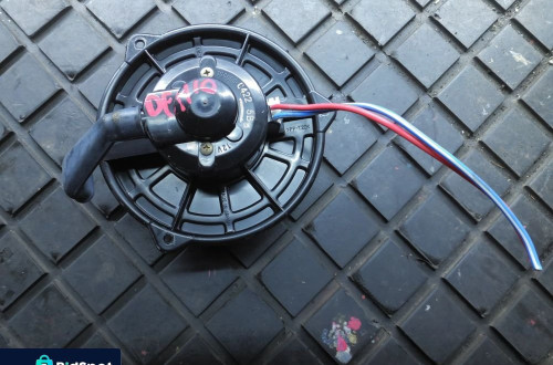 MAZDA DEMIO LIFT WENTYLATOR DMUCHAWA EUROPA