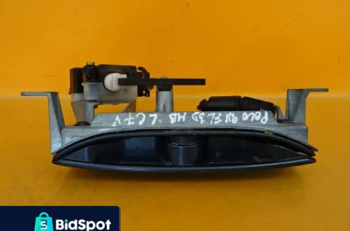 KLAMKA MOCOWANIE KLAMKI KLAPY BAGAŻNIKA VW POLO 9N IV LIFT 05-09 3D LAK:LC7V NR3
