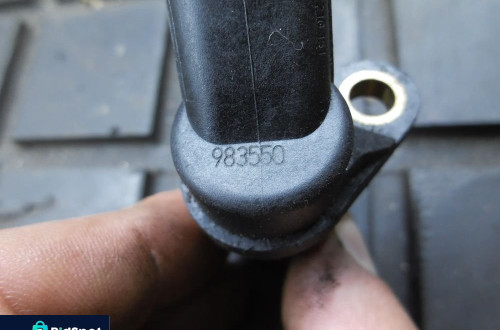 CZUJNIK POŁOŻENIA WAŁU 1.0 B CORSA D 0261210151