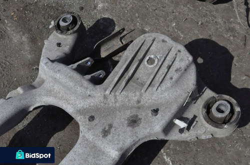 DEFENDER L663 3.0D SANKI ZAWIESZENIA WÓZEK TYŁ 21R