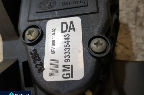 PEDAŁ GAZU OPEL MERIVA A 93335443 POTENCJOMETR