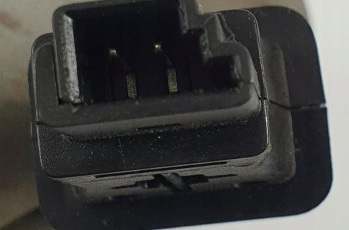 CZUJNIK TEMPERATURY WEW MERCEDES W203 A2208300372