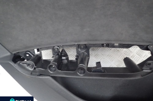 BOCZEK DRZWI LEWY TYŁ AUDI A7 C8 4K8898067