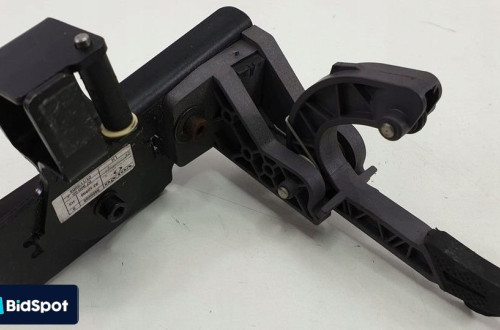 ZAMEK RYGIEL DACHU LEWY VOLVO C70 II 9466688