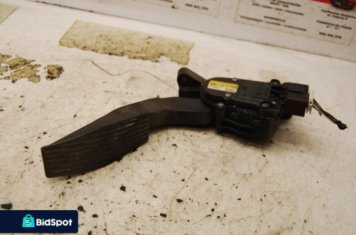PEDAŁ POTENCJOMETR GAZU 9186725 OPEL VECTRA C SIGNUM