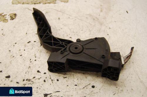 PEDAŁ POTENCJOMETR GAZU 9186725 OPEL VECTRA C SIGNUM